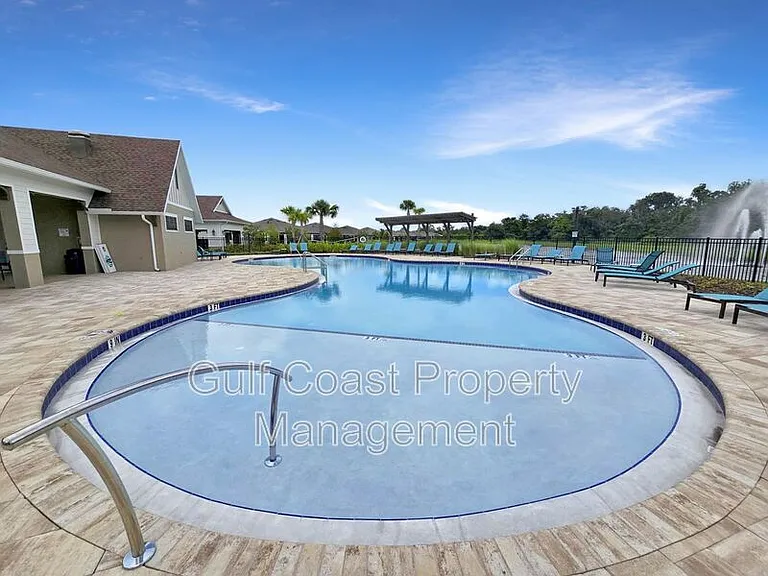 12664 Oak Hill Way — Photo 40