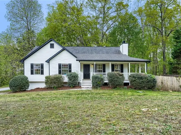 329 Summer Creek Dr, Dallas, GA 30157