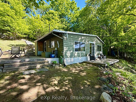 5th image of 1082 Cowan Park Rd #3