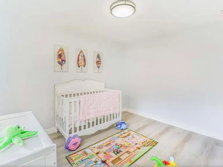 118 Lurene Dr — Photo 14