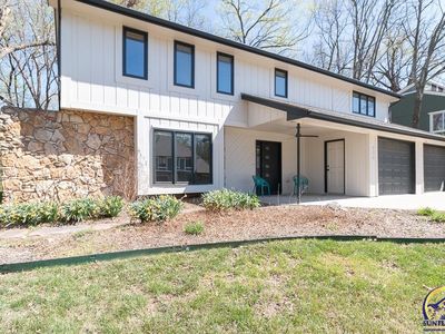 404 Rockfence Pl, Lawrence, KS, 66049