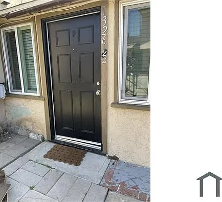 Studio, 248 sqft, $1,500 — Photo 3