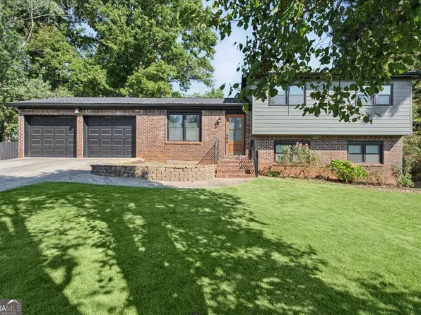 3742 Bengal Dr, Powder Springs, GA 30127