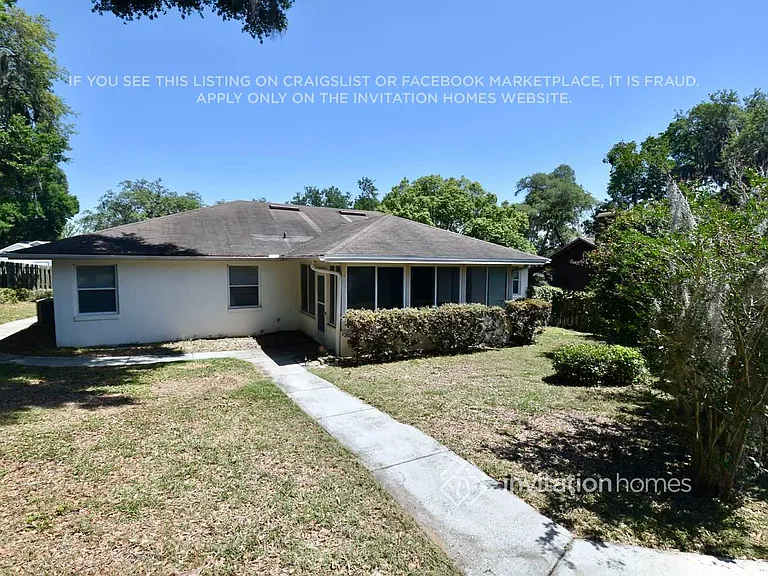 7028 Doehring Dr — Photo 17