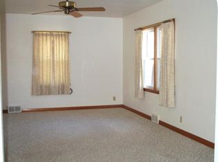 205 W Durant St, Walcott, IA 52773