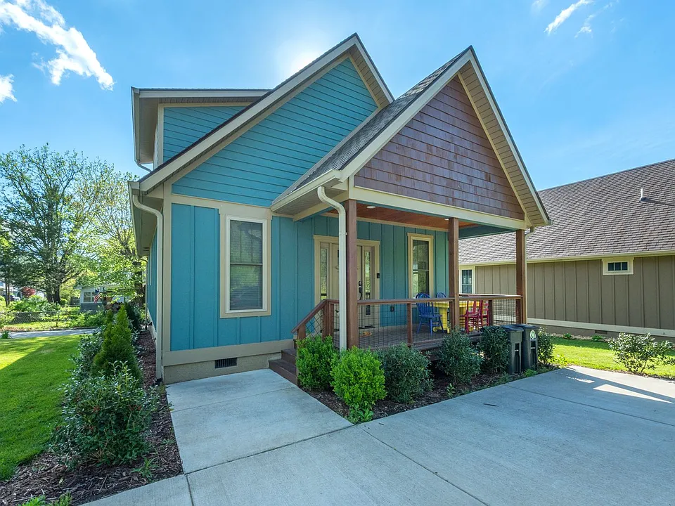 66 Terry Estate Dr