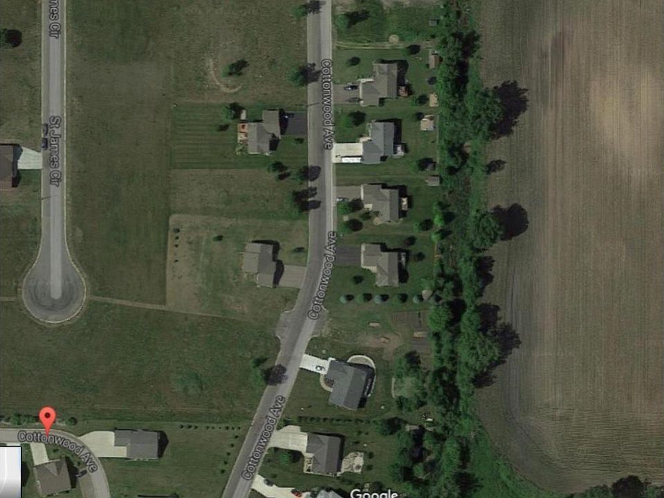 2nd image of 811 Cottonwood Ave