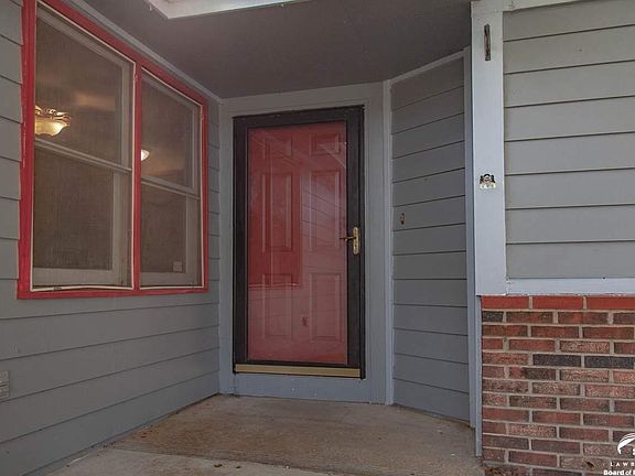 3007  Atchison Lawrence, KS listing photo #2