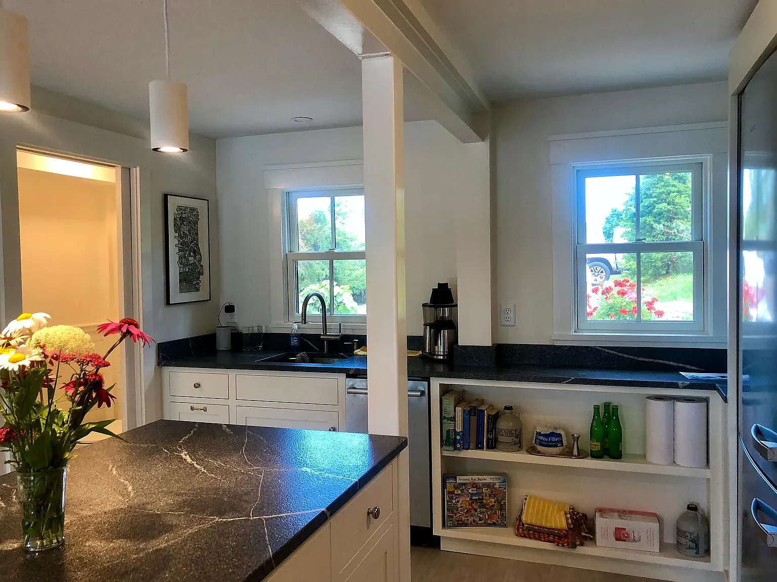 2 bed, 1.5 bath, 900 sqft, $2,000 — Photo 4
