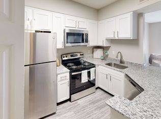 Waterford Place, Louisville, KY 40207