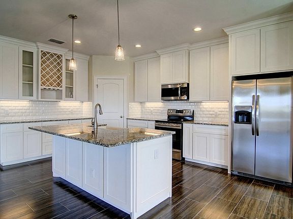 2nd image of 6701 Stuyvesant Ct