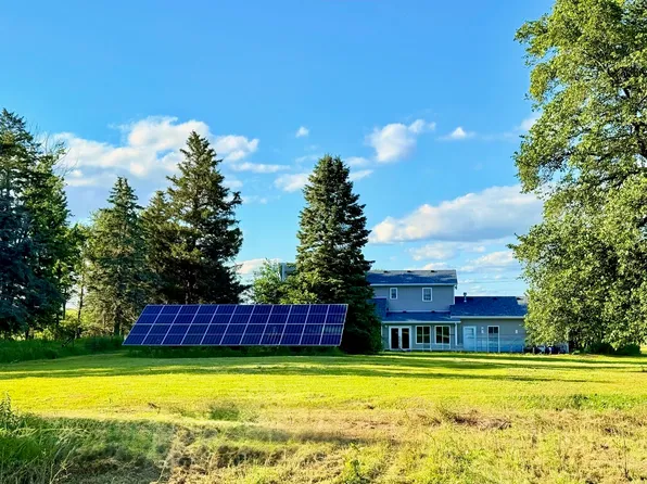 1315 70th St, Iowa Falls, IA 50126