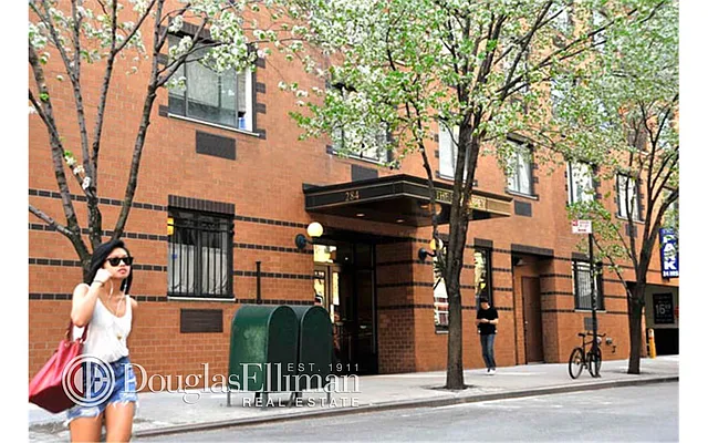 Rented by Douglas Elliman | media 41