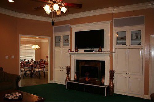 4th image of 9616 Hillsboro Dr