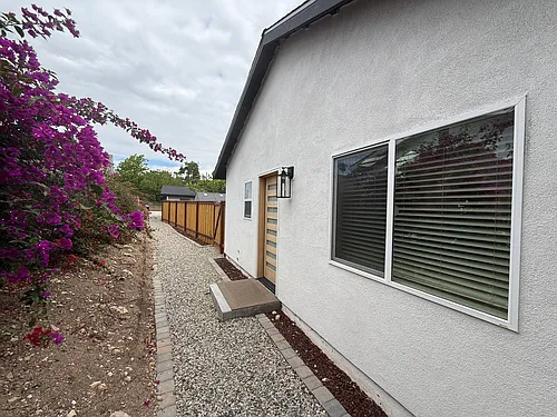2687 Calle Olivo #B Photo 1