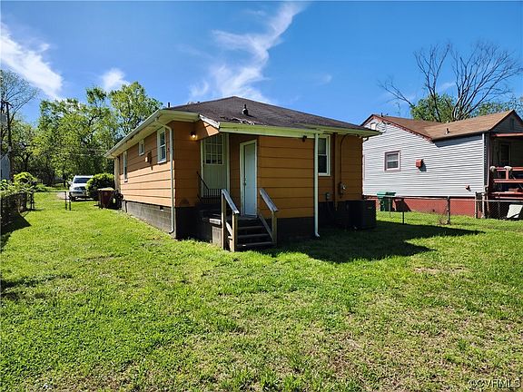 3rd image of 825 Cameron St