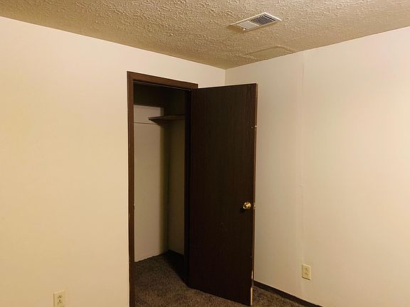 4th image of 1200 Wyatt Ln #C