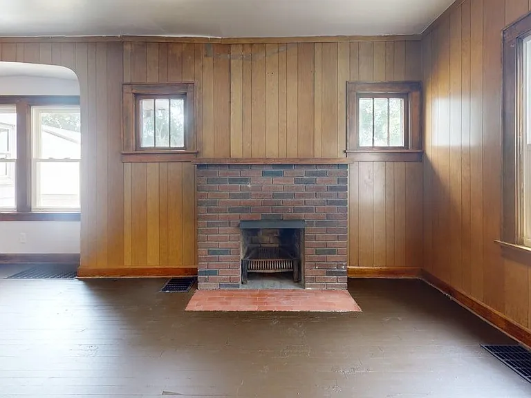 1537 Tanner Ave SW — Photo 5