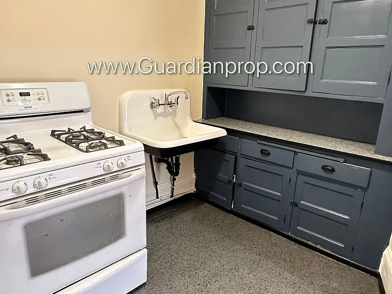 1907 Lyndale Ave S #9 — Photo 9