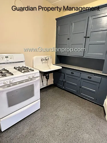 1907 Lyndale Ave S #9 Photo 1