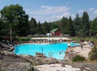 Eskra Rd, Lake Ariel, PA 18436