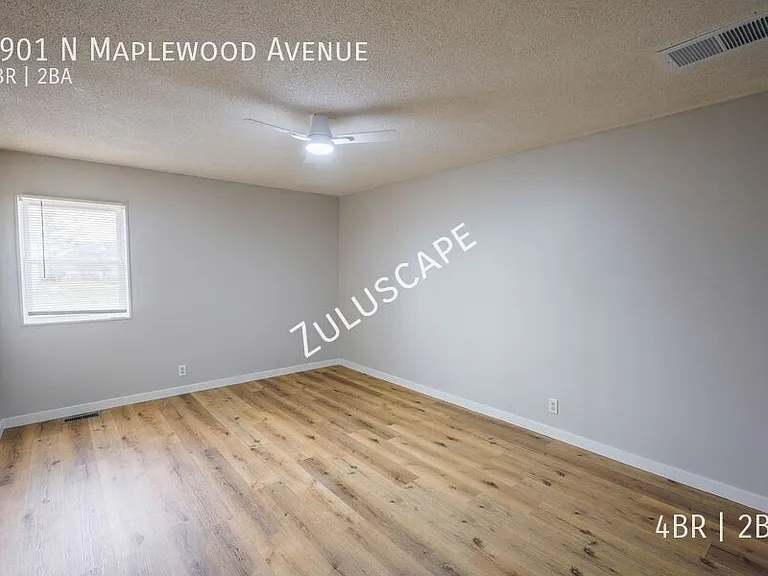 1901 N Maplewood Ave — Photo 6