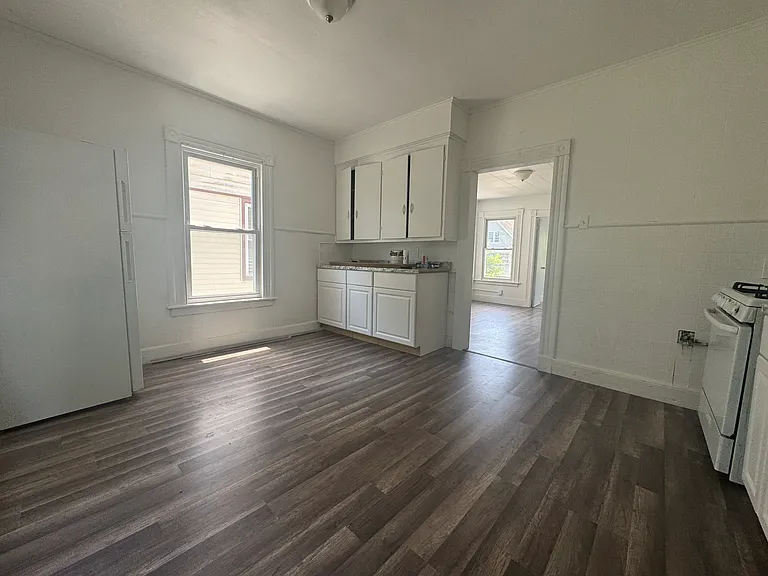 55 Carmel St #2B — Photo 1
