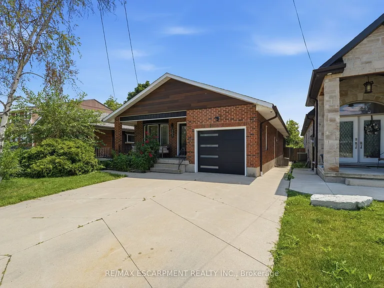 303 Caledon Ave #LOWER — Photo 3