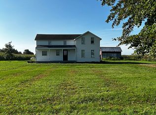 4652 E Walker Rd, Saint Johns, MI 48879