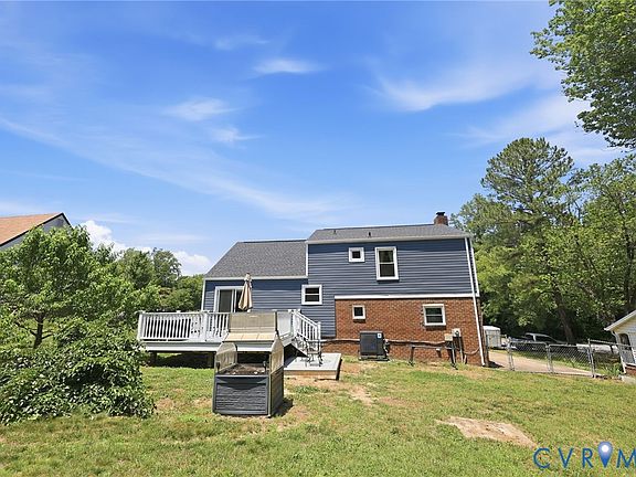 5th image of 707 Rosegill Rd