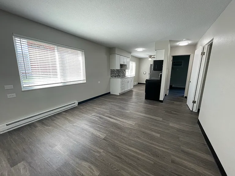 6110 Monroe St #9 — Photo 5