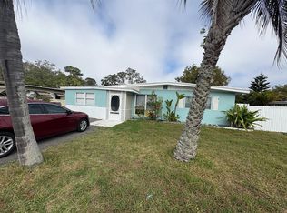 7300 Royal Palm Dr, New Port Richey, FL 34652