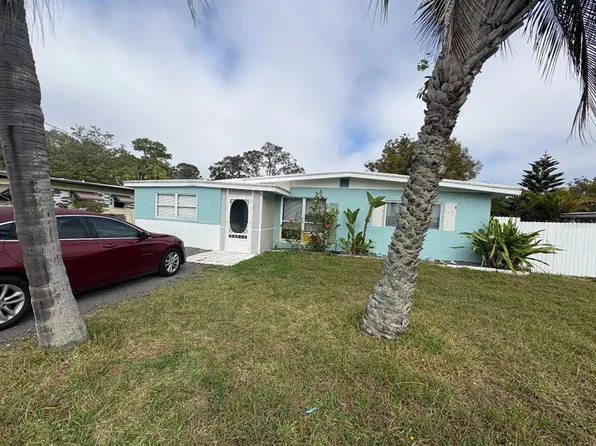 7300 Royal Palm Dr, New Port Richey, FL 34652