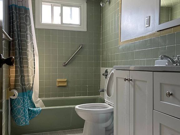 4th image of 208 Kirshon Ave Floor 2