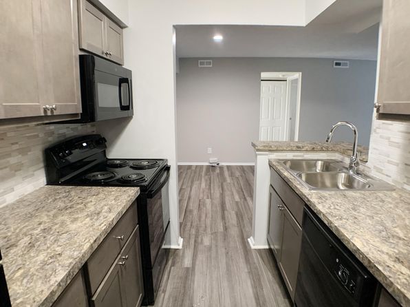 Steeplechase Apartments | 3580 Steeplechase Ln, Loveland, OH