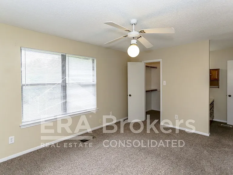 4506 Lago Cir #A — Photo 14
