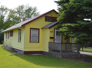 1018 S Dakota St, Aberdeen, SD 57401