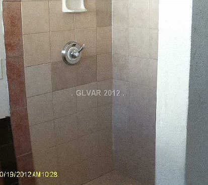 4th image of 917 Mezpah St