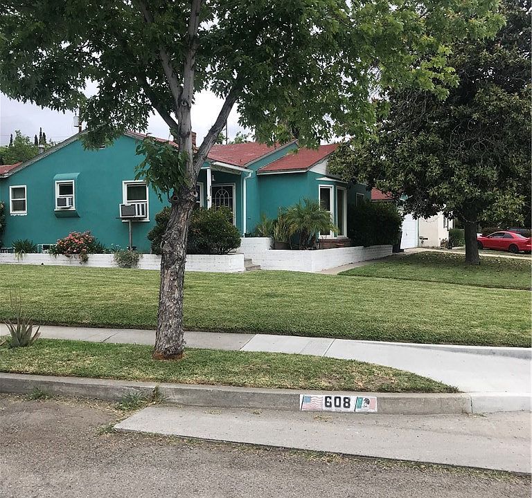 1st image of 608 E Trenton St