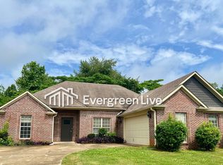 5037 Candle Brook Pl, Bessemer, AL 35022