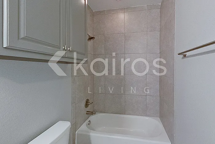 7313 Mosley St — Photo 8