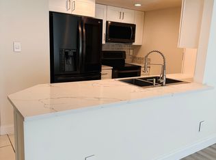 1011 S Ironton St APT 304, Aurora, CO 80012