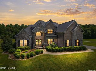 1425 Fox Hollow Drive, Ayden, NC 28513