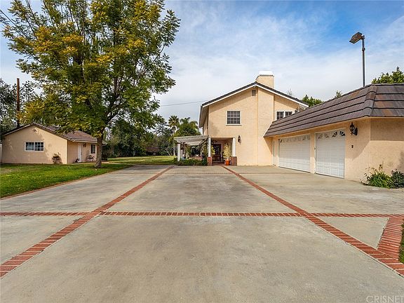 3rd image of 22835 Califa St
