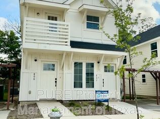 2002 W 2nd St UNIT 800, Taylor, TX 76574