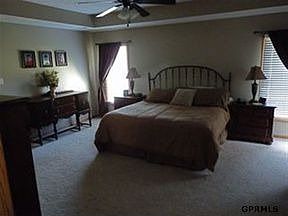 3rd image of 6418 N 151st St