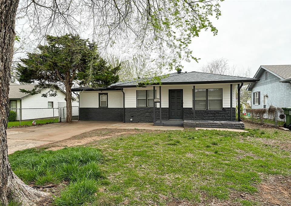 1st image of 609 S 8th Street Dr