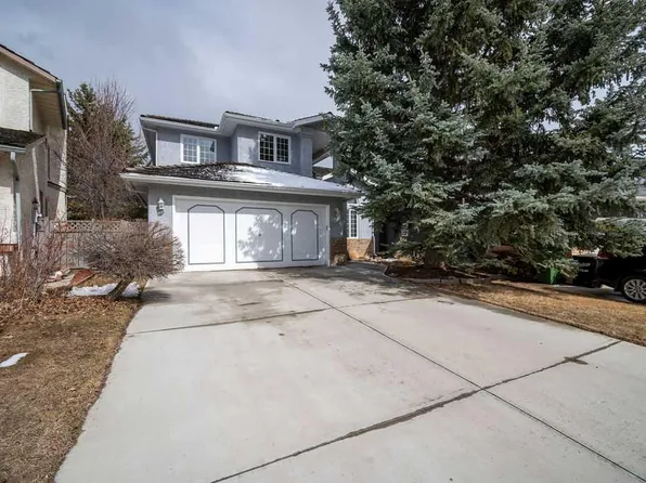 207 Shawnee Mews SW, Calgary, AB T2Y 1W4