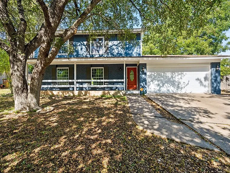 11918 Hornsby St — Photo 2