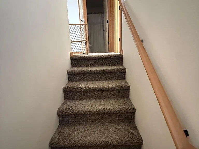 360 Adeline Dr — Photo 1